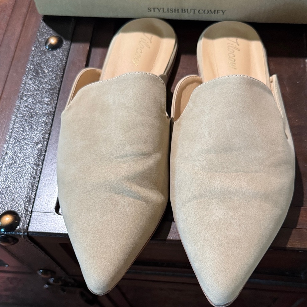 Stylish Tan Mules by